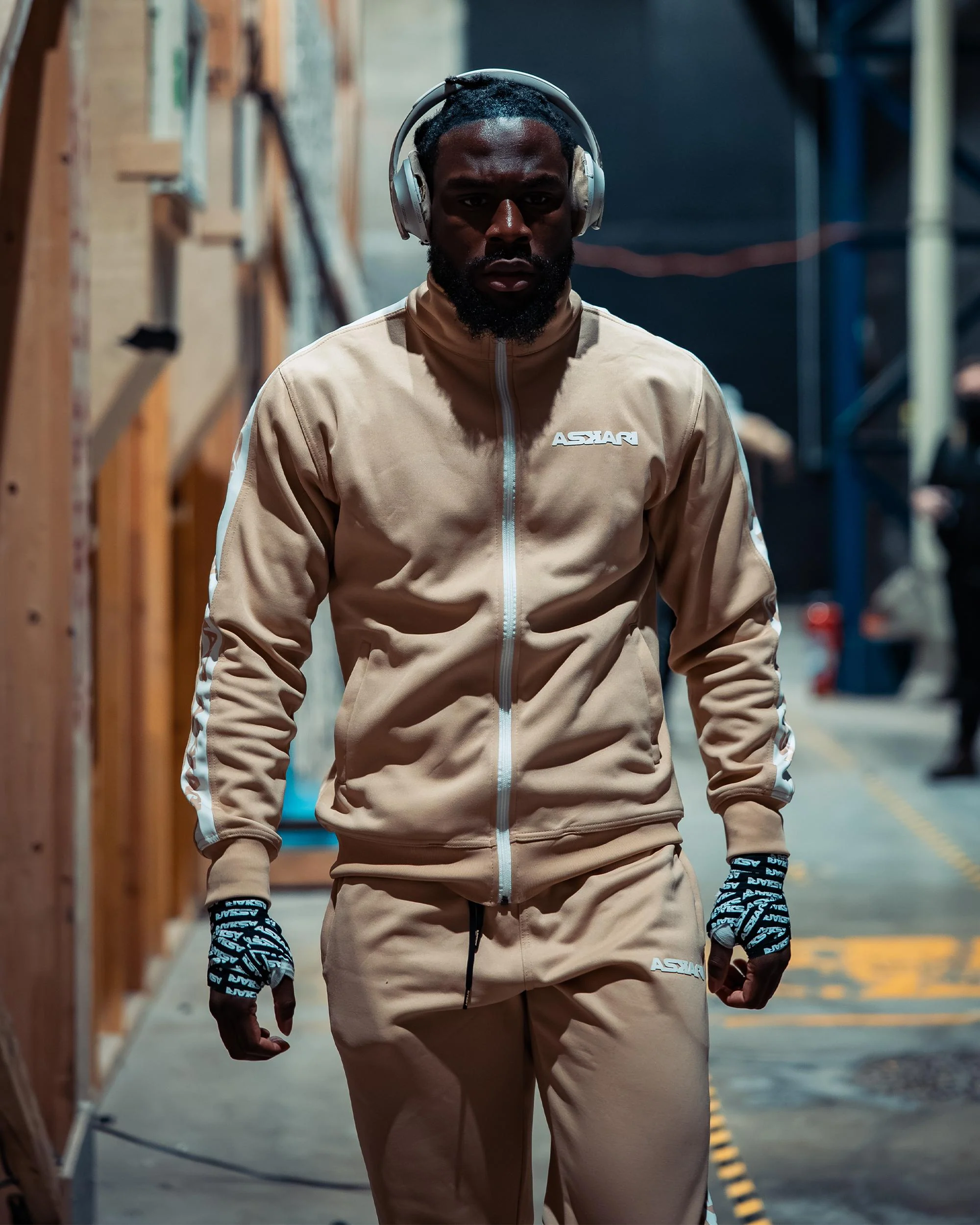 "NAZ WHITE" TRACKSUIT - Image 2