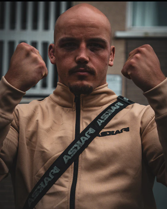 TRACKSUIT [SEPARATE] - Image 32